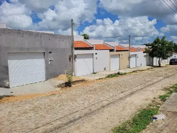 Casa em VERTENTE, HORIZONTE - CE