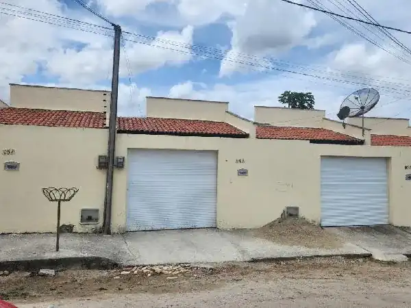 Casa em CARNAUBAL, HORIZONTE - CE