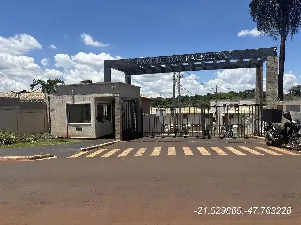 Casa em DESMEMBRAMENTO CASTILHANO, JARDINOPOLIS - SP