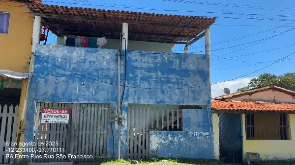 Casa em SABAUMA, ENTRE RIOS - BA