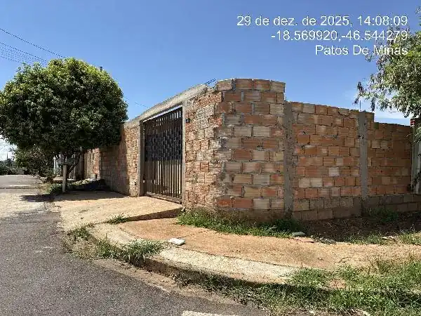 Casa em JARDIM QUEBEC, PATOS DE MINAS - MG