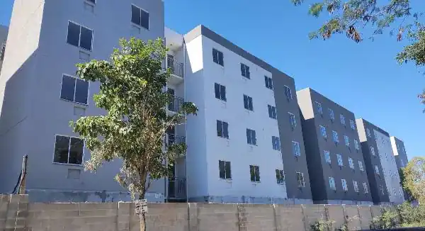 Apartamento em GUARATIBA, RIO DE JANEIRO - RJ