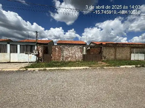 Casa em LOT GIRASSOL, COCALZINHO DE GOIAS - GO