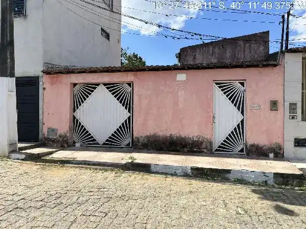 Casa em LUIZ EDUARDO MAGALHA, SENHOR DO BONFIM - BA