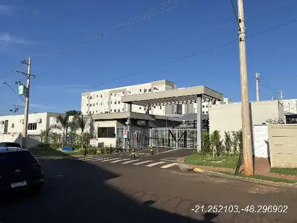 Apartamento em ATHENAS PAULISTA, JABOTICABAL - SP