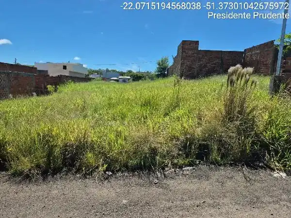 Terreno em RESIDENCIAL ALTA VISTA I, PRESIDENTE PRUDENTE - SP