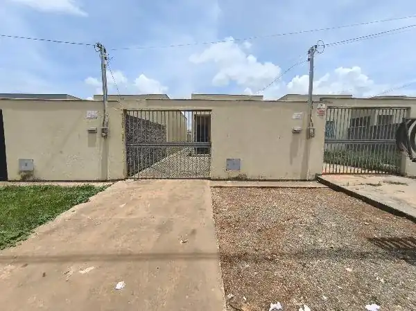 Casa em PARQUE ESTRELA DALVA XVI, SANTO ANTONIO DO DESCOBERTO - GO
