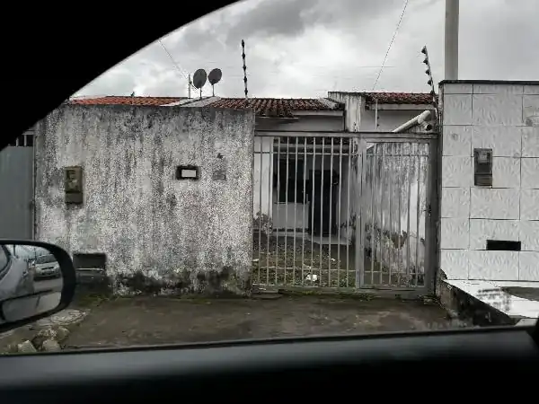 Casa em AVIARIO, FEIRA DE SANTANA - BA
