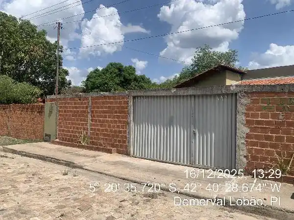 Casa em CENTRO, DEMERVAL LOBAO - PI