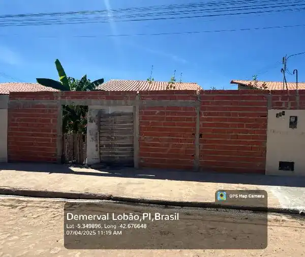 Casa em SANTA INES, DEMERVAL LOBAO - PI