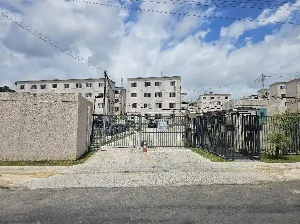 Apartamento em VILA DE ABRANTES, CAMACARI - BA