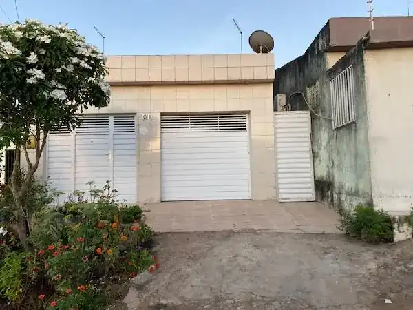 Casa em LOT MÃE RAINHA, GLORIA DO GOITA - PE
