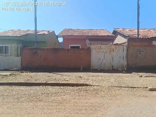 Casa em CENTRO, PADRE BERNARDO - GO