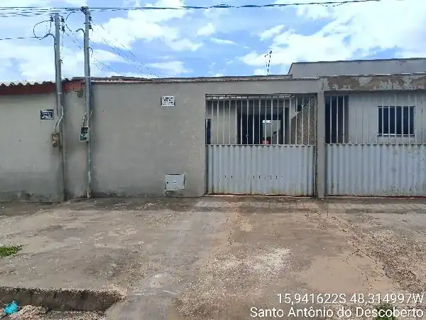 Casa em PARQUE ESTRELA DALVA XVII, SANTO ANTONIO DO DESCOBERTO - GO