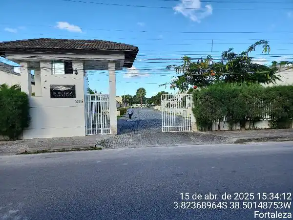 Casa em MESSEJANA, FORTALEZA - CE