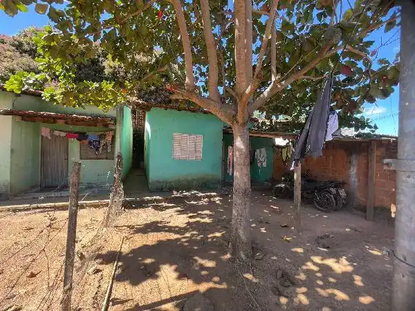 Casa em VILA DIVINEIA, PADRE BERNARDO - GO