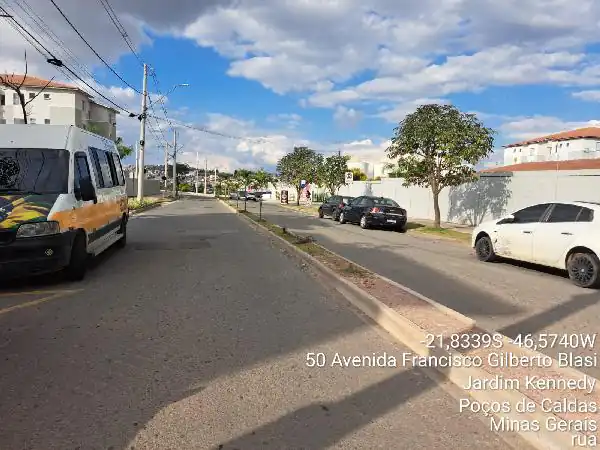 Apartamento em LOTEAMENTO RESIDENCIAL TIRADENTES, POCOS DE CALDAS - MG