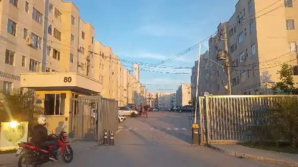 Apartamento em SAO VICENTE, BELFORD ROXO - RJ