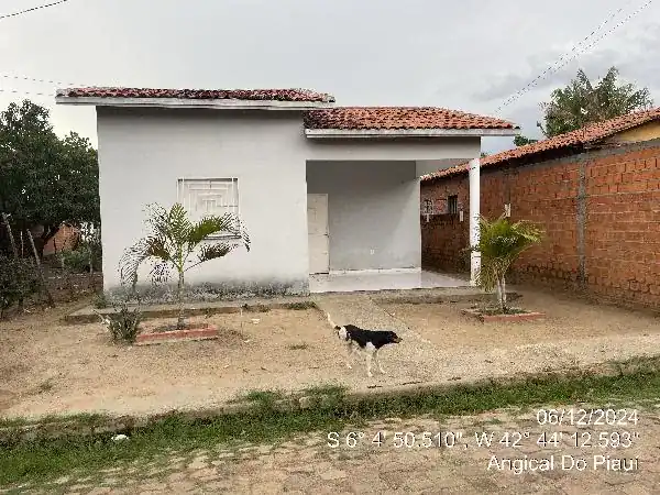 Casa em AREIAS, ANGICAL DO PIAUI - PI