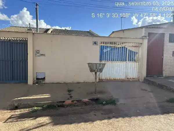 Casa em PARQUE ESTRELA DALVA IX, LUZIANIA - GO