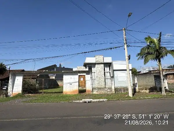 Casa em CENTENARIO, SAPIRANGA - RS