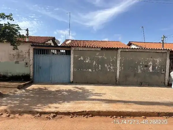 Casa em PARQUE DA BARRAGEM SETOR 12, AGUAS LINDAS DE GOIAS - GO