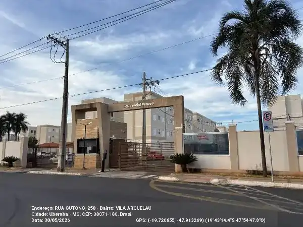 Apartamento em VILA ARQUELAU, UBERABA - MG
