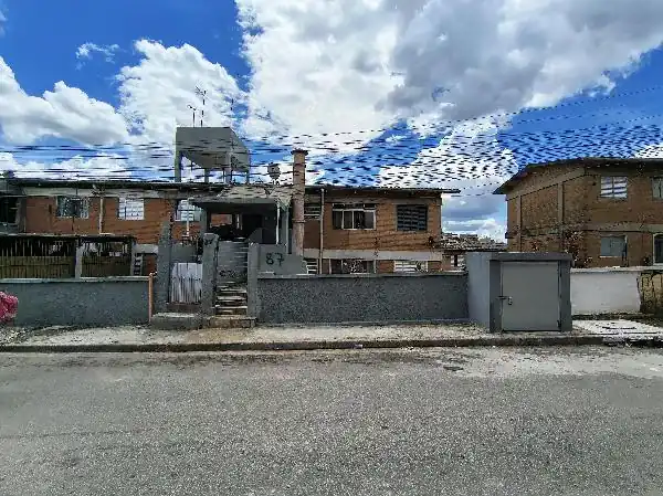 Apartamento em CONJUNTO HABITACIONAL PRESIDENTE CASTELO, CARAPICUIBA - SP