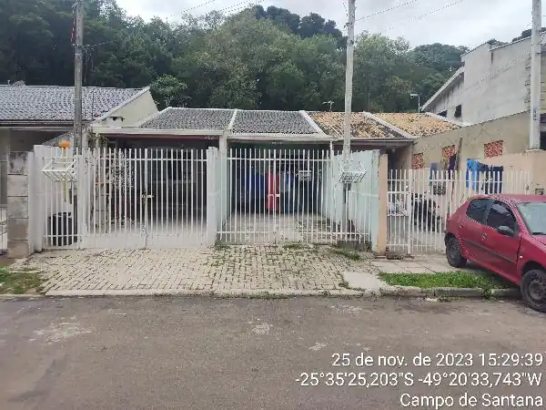 Casa em CAMPO DE SANTANA, CURITIBA - PR