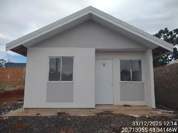 Casa em RESIDENCIAL ALFREDO BENEDETTI, MORRO AGUDO - SP
