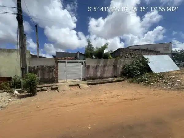 Casa em LOT POTIGUAR, EXTREMOZ - RN
