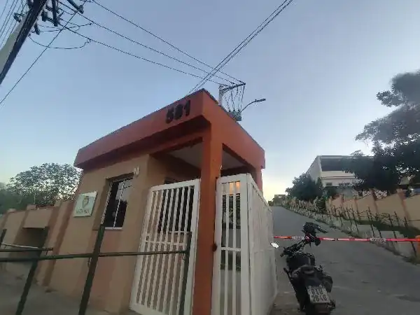 Apartamento em DAS GRACAS, BELFORD ROXO - RJ