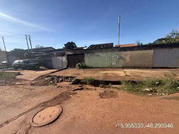 Casa em PARQUE ESTRELA DALVA XII, SANTO ANTONIO DO DESCOBERTO - GO