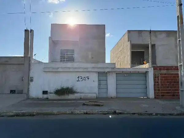 Casa em BATEIAS, VITORIA DA CONQUISTA - BA