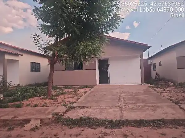 Casa em SANTA INES, DEMERVAL LOBAO - PI
