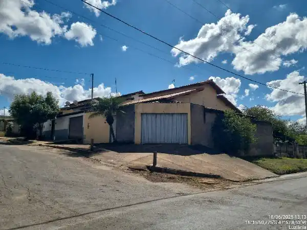 Casa em SETOR FUMAL, LUZIANIA - GO