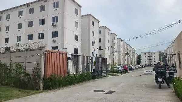 Apartamento em GUARATIBA, RIO DE JANEIRO - RJ