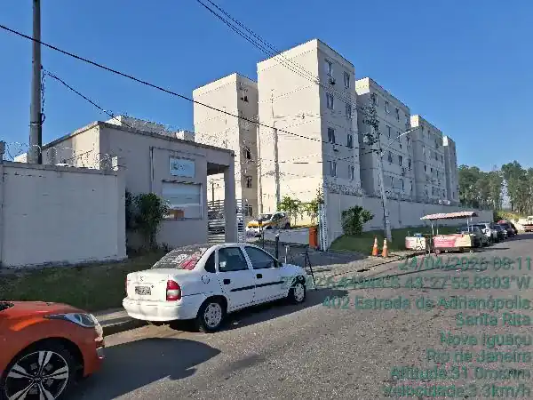 Apartamento em COMENDADOR SOARES, NOVA IGUACU - RJ