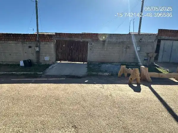 Casa em RES I DE NOBREGA III, COCALZINHO DE GOIAS - GO