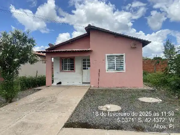 Casa em SÃO SEBASTIÃO, ALTOS - PI