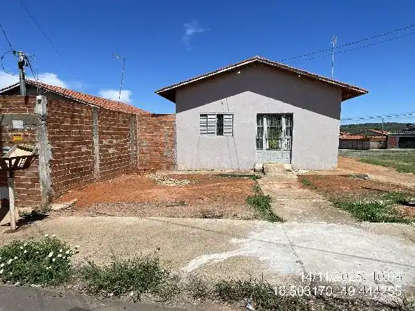 Casa em RESIDENCIAL MONTREAL, GOIANIRA - GO