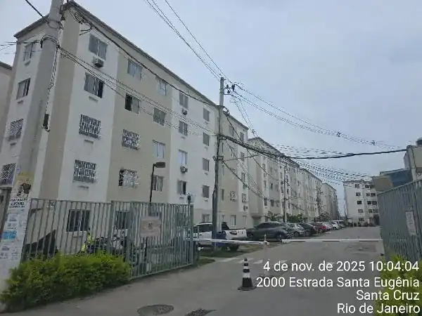 Apartamento em SANTA CRUZ, RIO DE JANEIRO - RJ