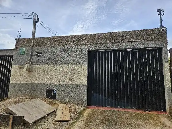 Casa em PARQUE ESTRELA DALVA XVII, SANTO ANTONIO DO DESCOBERTO - GO