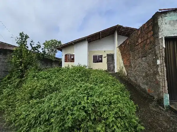 Casa em AGAMENON MAGALHAES, IGARASSU - PE
