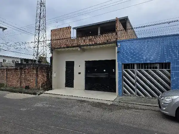 Casa em TANCREDO NEVES, MANAUS - AM