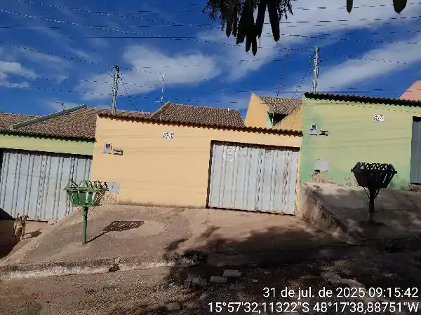 Casa em PQ ESTRELA DALVA XVI, SANTO ANTONIO DO DESCOBERTO - GO