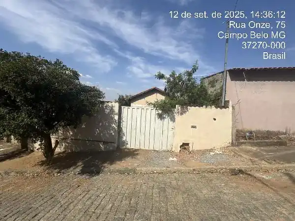 Casa em NOVO BANDEIRANTES, CAMPO BELO - MG