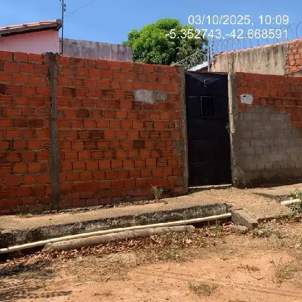 Casa em PARQUE VAQUEJADOR, DEMERVAL LOBAO - PI