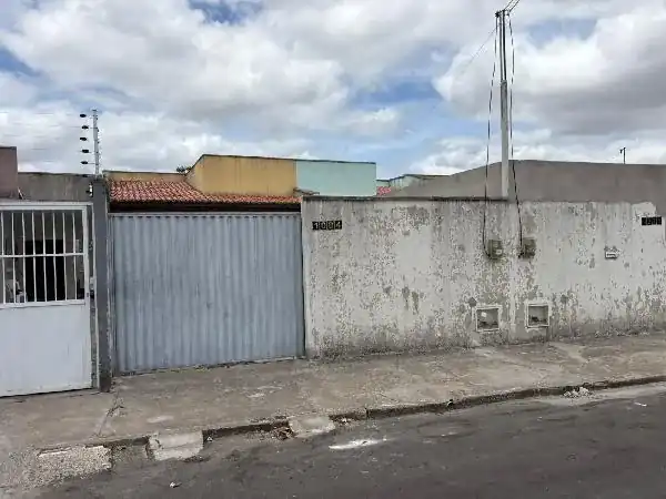 Casa em CAJUEIRO DA MALHADA, HORIZONTE - CE