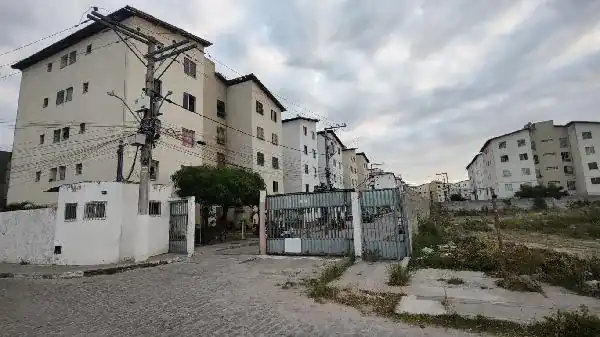 Apartamento em TOMBA, FEIRA DE SANTANA - BA